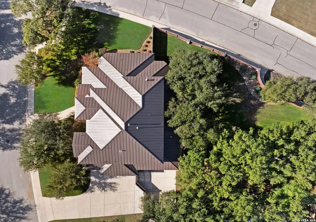 Photo 70 of Sale Pending at 303 Regent Circle, San Antonio, TX 78231 | MLS# 1932107 | Listing updated on 2026-09-08