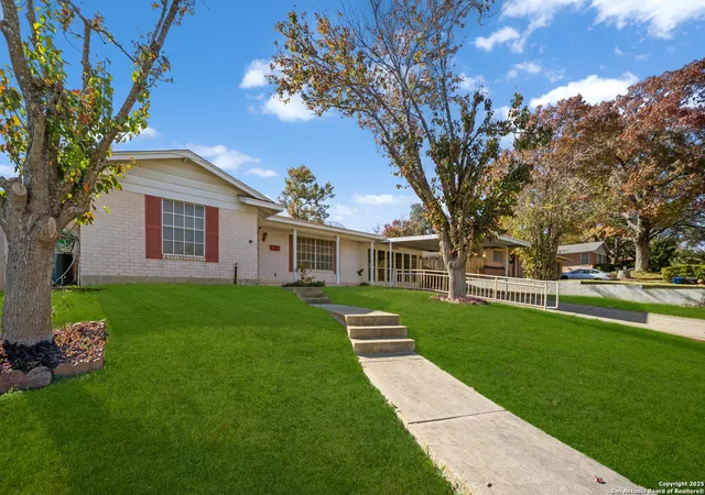 Photo 3 of Sale Pending at 3802 Oak, San Antonio, TX 78228 | MLS# 1932144 | Listing updated on 2026-02-18