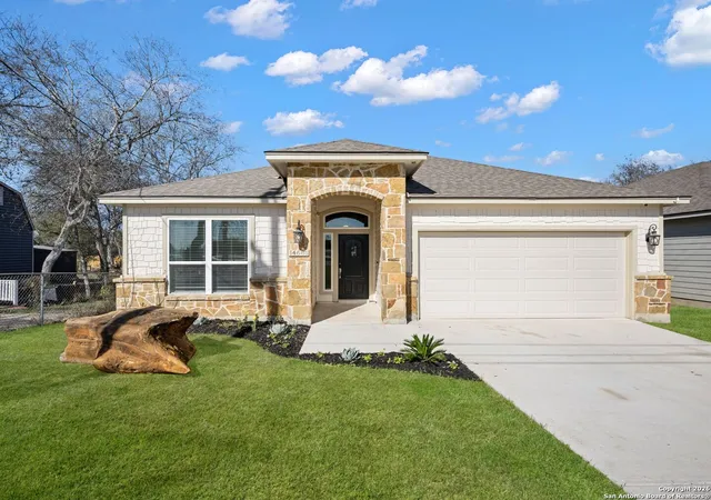 Homes for sale in Lytle, TX | 14681 Main St, Lytle, TX 78052 | MLS# 1932177