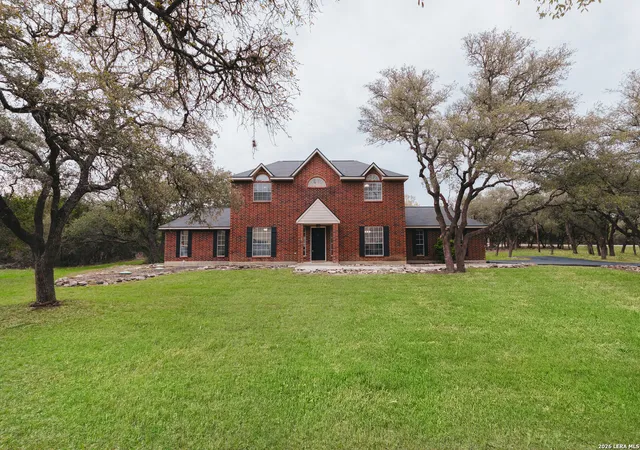 2nd image of 432 Rebecca Springs Rd, Spring Branch, TX 78070 | MLS# 1932199