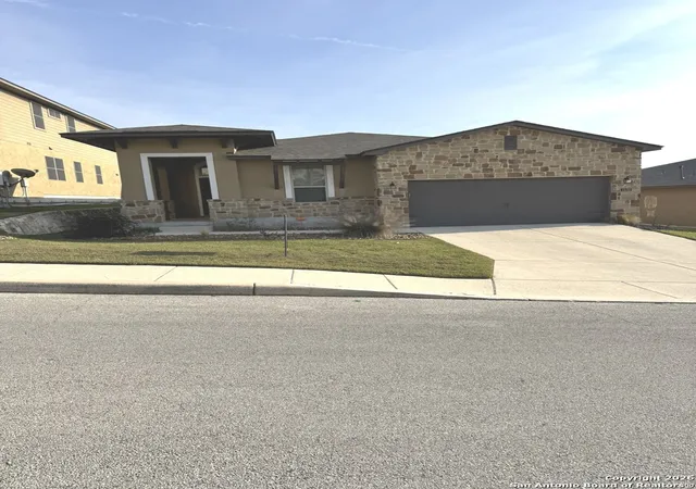 Photo 1 of Sale Pending at 1530 Eagle Gln, San Antonio, TX 78260 | MLS# 1932243 | Listing updated on 2026-04-09