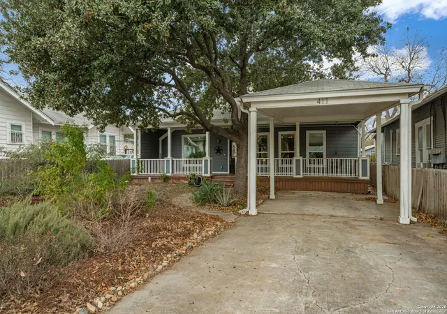 Photo 2 of Sale Pending at 411 E Ashby Pl, San Antonio, TX 78212 | MLS# 1932249 | Listing updated on 2026-02-16