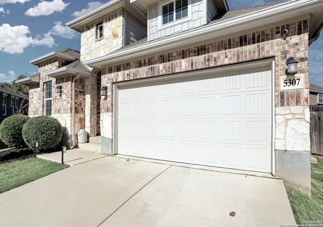 Photo 3 of Sale Pending at 5307 Saunter Ln, Bulverde, TX 78163 | MLS# 1932277 | Listing updated on 2026-01-29