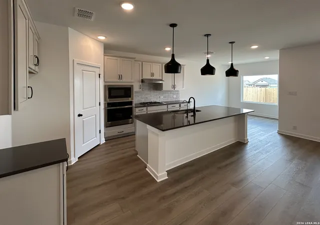 5th image of 7111 Lower Crossing, San Antonio, TX 78252 | MLS# 1932295