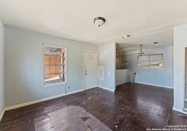 Photo 3 of Sale Pending at 6614 Brownleaf St, San Antonio, TX 78227 | MLS# 1932314 | Listing updated on 2026-01-16