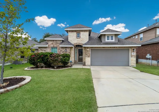 Photo 2 of Sale Pending at 22843 Carriage Bush Dr, San Antonio, TX 78261 | MLS# 1932317 | Listing updated on 2026-02-09