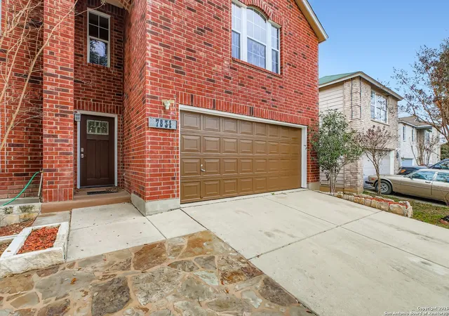 Photo 3 of Single family home for sale at 7831 Mainland Woods, San Antonio, TX 78250 | MLS# 1932360 | Listing updated on 2026-01-19