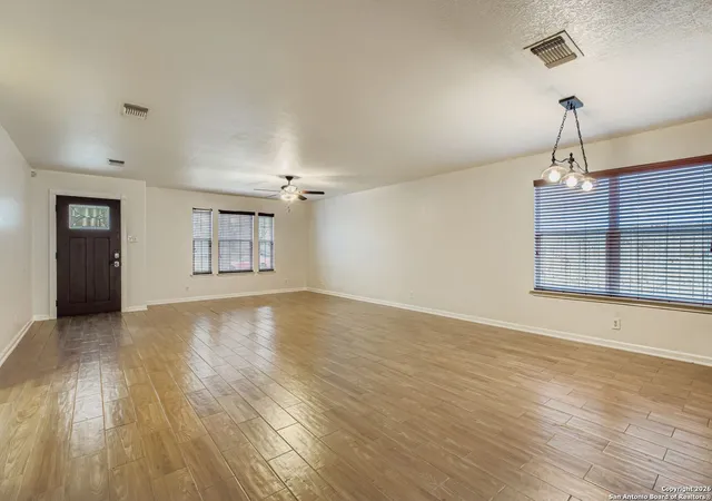 Photo 4 of Single family home for sale at 7831 Mainland Woods, San Antonio, TX 78250 | MLS# 1932360 | Listing updated on 2026-01-19