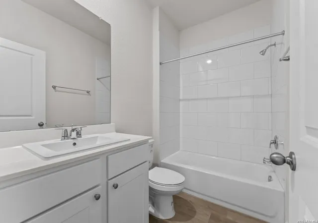 Photo 4 of Single family home for sale at 516 Salamander St, San Marcos, TX 78666 | MLS# 1932380 | Listing updated on 2026-02-09