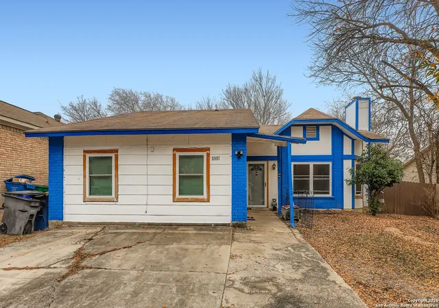 1st image of 10011 Sugarloaf Dr, San Antonio, TX 78245 | MLS# 1932384