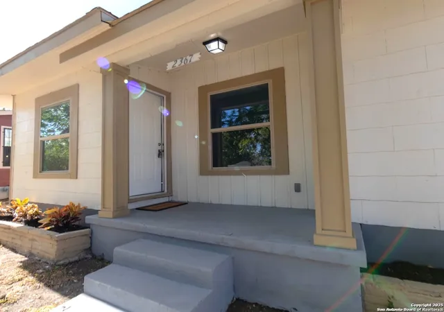 Photo 1 of Single family home for sale at 2367 Burnet, San Antonio, TX 78202 | MLS# 1932390 | Listing updated on 2026-01-19