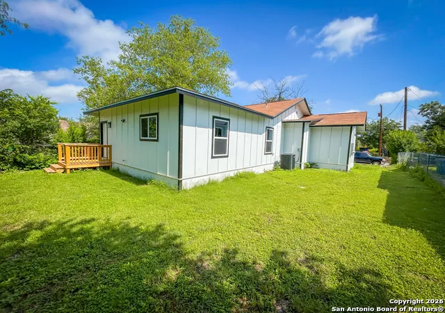 4th image of 1114 Pasadena St, San Antonio, TX 78201 | MLS# 1932426