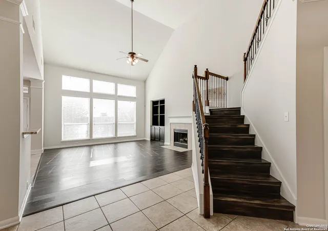 3rd image of 922 Desert Bluff, San Antonio, TX 78258 | MLS# 1932435