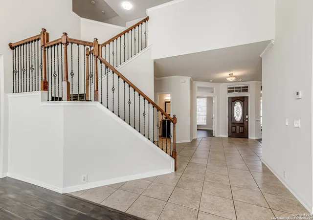 4th image of 922 Desert Bluff, San Antonio, TX 78258 | MLS# 1932435