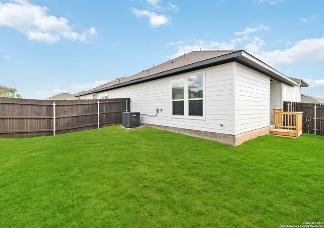 4th image of 481 Cross Barn Blvd, Buda, TX 78610 | MLS# 1932440