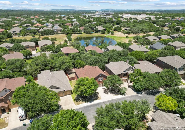 Photo 3 of Sale Pending at 2831 Dusseldorf, San Antonio, TX 78230 | MLS# 1932446 | Listing updated on 2026-03-17