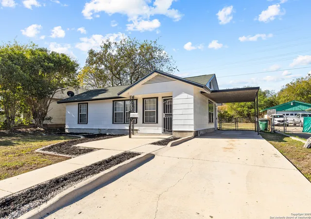 Photo 1 of Single family home for sale at 115 Robeson, San Antonio, TX 78220 | MLS# 1932518 | Listing updated on 2026-01-19
