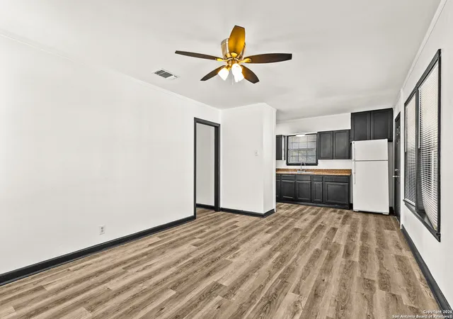 Photo 3 of Single family home for sale at 115 Robeson, San Antonio, TX 78220 | MLS# 1932518 | Listing updated on 2026-01-19
