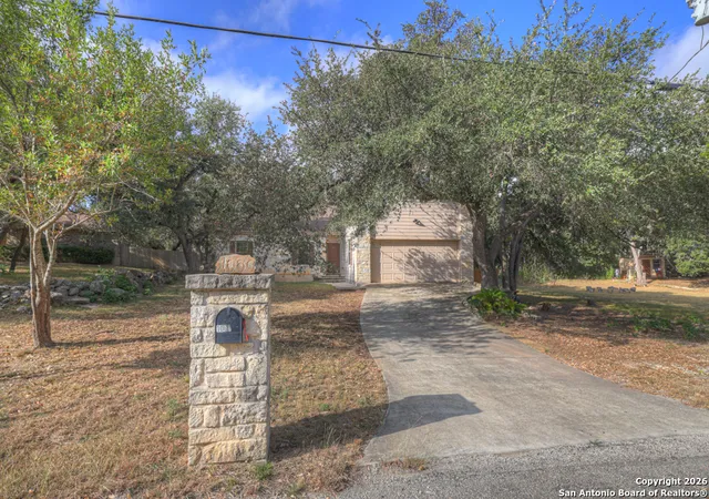 Photo 2 of Sale Pending at 1060 Somerset, Canyon Lake, TX 78133 | MLS# 1932537 | Listing updated on 2026-09-11