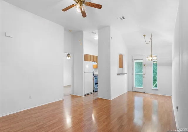 Photo 3 of Sale Pending at 260 Sagebrook, New Braunfels, TX 78130 | MLS# 1932621 | Listing updated on 2026-01-25