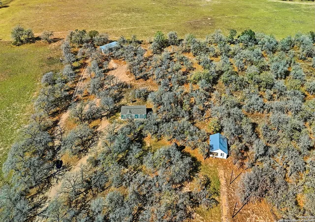 1st image of 843 County Road 331, Floresville, TX 78114 | MLS# 1932629