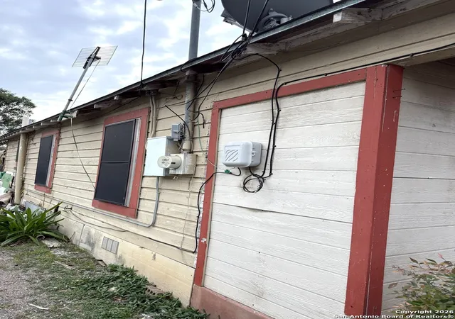 Photo 2 of Sale Pending at 818 Angela, San Antonio, TX 78207 | MLS# 1932717 | Listing updated on 2026-02-15