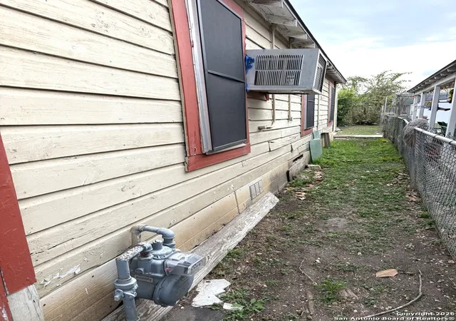 Photo 3 of Sale Pending at 818 Angela, San Antonio, TX 78207 | MLS# 1932717 | Listing updated on 2026-02-15