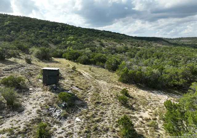 Photo 3 of Single family home for sale at 1920 S The Low Rd, San Marcos, TX 78666 | MLS# 1932742 | Listing updated on 2026-01-09