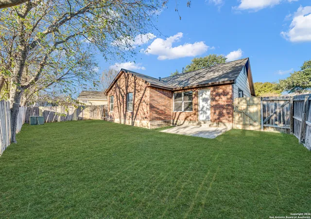 Photo 3 of Sale Pending at 4027 Albright, San Antonio, TX 78247 | MLS# 1932754 | Listing updated on 2026-02-02