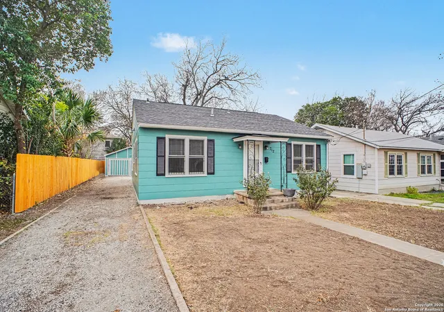 Homes for sale in San Antonio, TX | 712 Lynwood, San Antonio, TX 78212 | MLS# 1932854