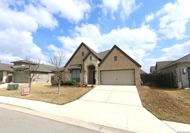 Photo 1 of Sale Pending at 2965 Grv Way, Seguin, TX 78155 | MLS# 1932863 | Listing updated on 2026-04-21