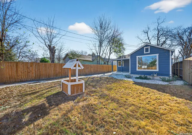 Photo 2 of Single family home for sale at 146 Leroux, San Antonio, TX 78207 | MLS# 1932904 | Listing updated on 2026-04-15