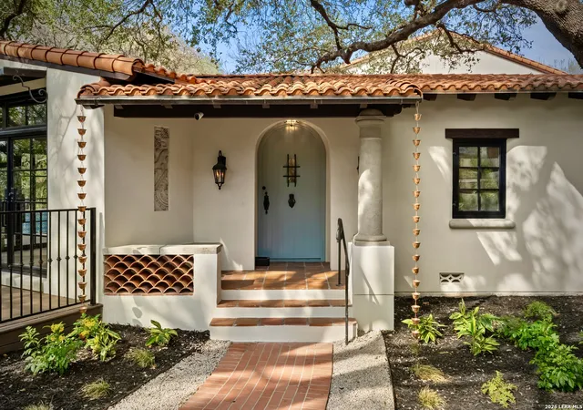 3rd image of 215 Canyon, Alamo Heights, TX 78209 | MLS# 1932906