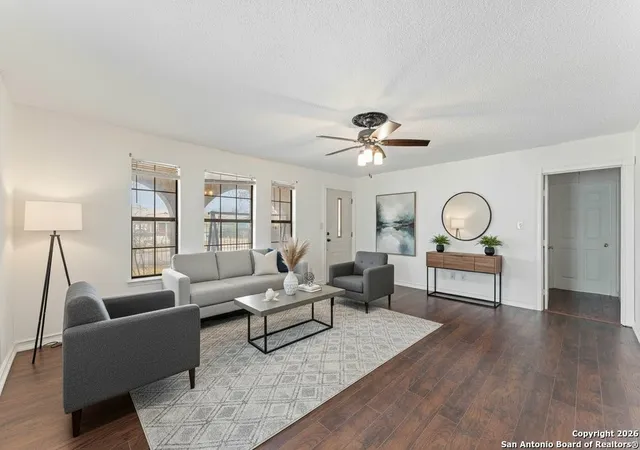 3rd image of 710 Darby, San Antonio, TX 78207 | MLS# 1932912