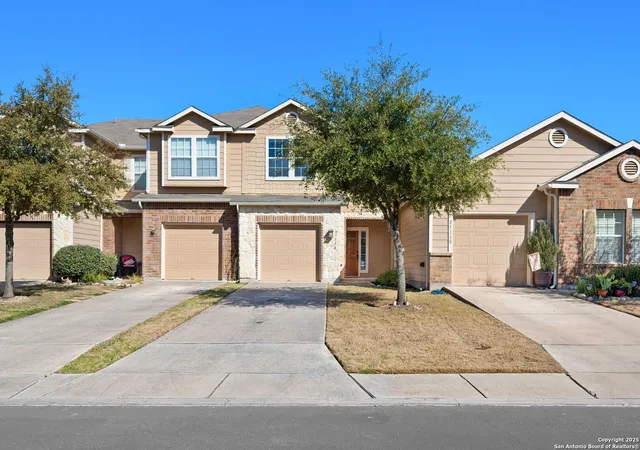 Photo 3 of Sale Pending at 27134 Villa Toscana, San Antonio, TX 78260 | MLS# 1932958 | Listing updated on 2026-02-23