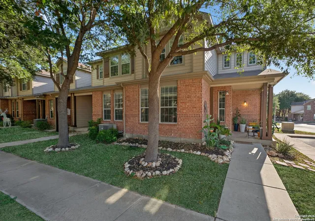 Photo 1 of Single family home for sale at 2551 Grayson #2551, San Antonio, TX 78232 | MLS# 1932969 | Listing updated on 2026-01-21