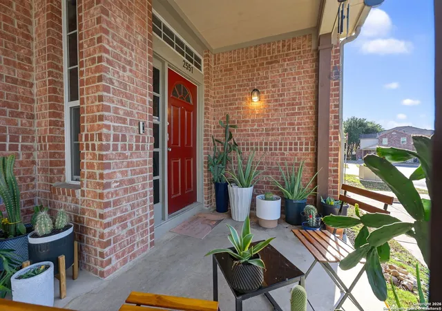 Photo 4 of Single family home for sale at 2551 Grayson #2551, San Antonio, TX 78232 | MLS# 1932969 | Listing updated on 2026-01-21