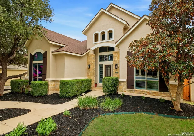 Photo 3 of Sale Pending at 3222 Ivory Crk, San Antonio, TX 78258 | MLS# 1932993 | Listing updated on 2026-01-23