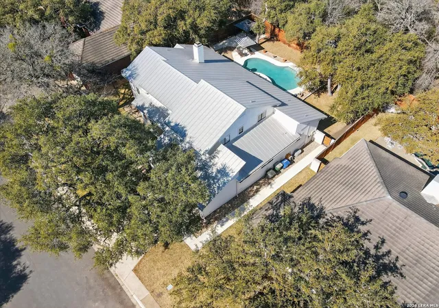 Photo 3 of Sale Pending at 3915 Hunters Rock, San Antonio, TX 78230 | MLS# 1933008 | Listing updated on 2026-03-10