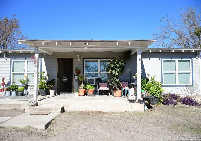 Photo 1 of Single family home for sale at 411 E Ansley, San Antonio, TX 78221 | MLS# 1933009 | Listing updated on 2026-09-16