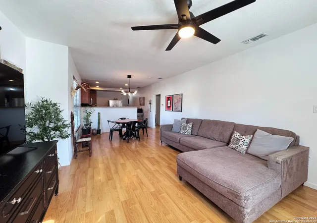 4th image of 1817 Fresno, San Antonio, TX 78201 | MLS# 1933041