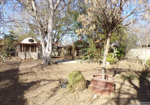 20th image of 222 Pulliam, Uvalde, TX 78801 | MLS# 1933050