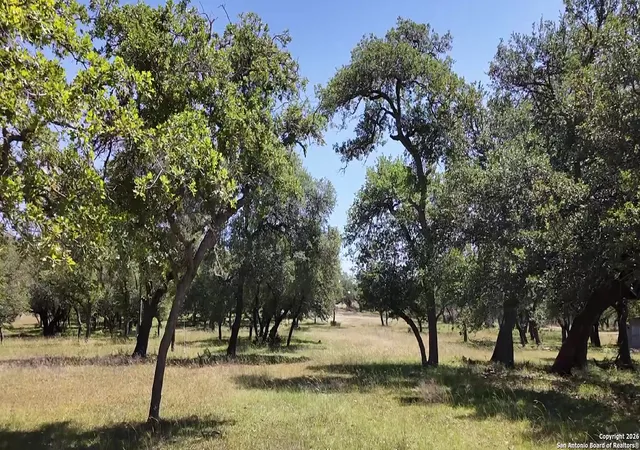 Photo 3 of Sale Pending at 707 Treibs Rd, Fredericksburg, TX 78624 | MLS# 1933079 | Listing updated on 2026-03-18