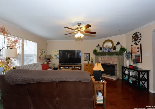 Photo 4 of Sale Pending at 5819 Waterford Oaks, San Antonio, TX 78250 | MLS# 1933095 | Listing updated on 2026-02-19