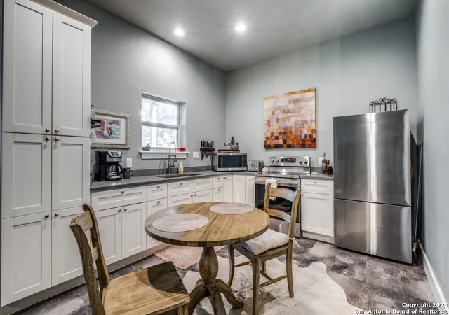 3rd image of 338 Salt Grass Trail, Bandera, TX 78003 | MLS# 1933136