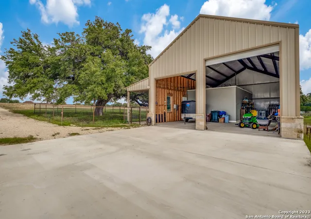 4th image of 338 Salt Grass Trail, Bandera, TX 78003 | MLS# 1933136