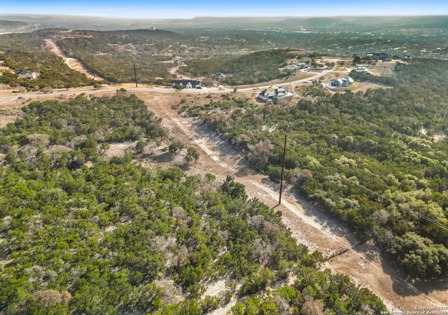 Photo 4 of Land for sale at 129 Paramount View, Kerrville, TX 78028 | MLS# 1933150 | Listing updated on 2026-09-08