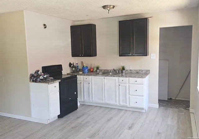 5th image of 907 Hough, Adkins, TX 78101 | MLS# 1933159