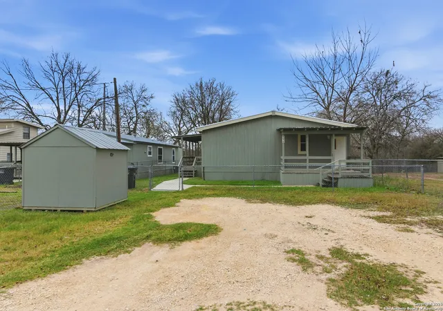 4th image of 596 Canal, New Braunfels, TX 78130 | MLS# 1933164