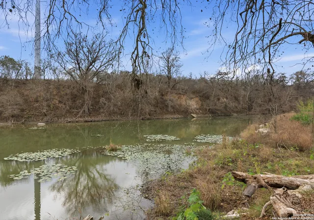 5th image of 596 Canal, New Braunfels, TX 78130 | MLS# 1933164
